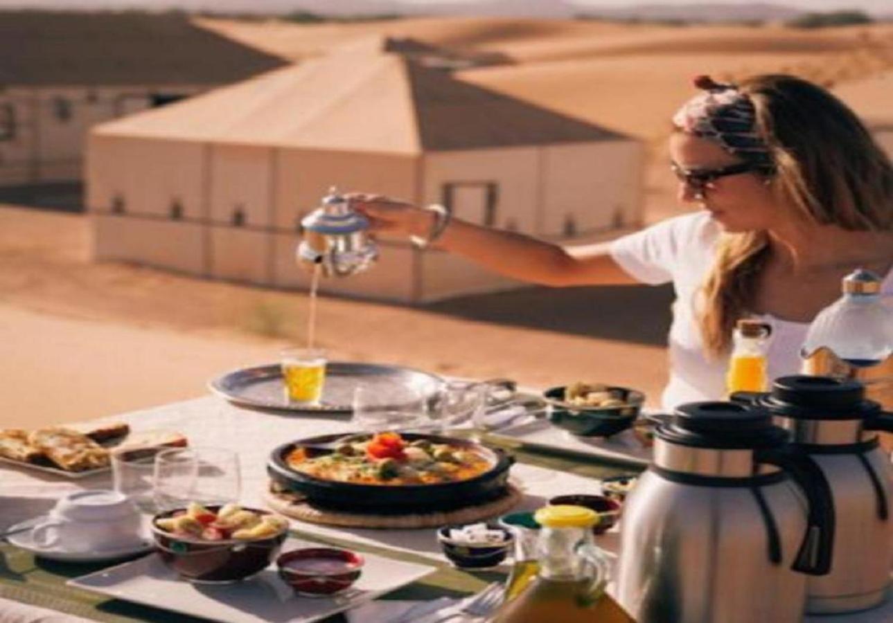 Desert Luxury Tented & Activities Hotel Adrouine Luaran gambar