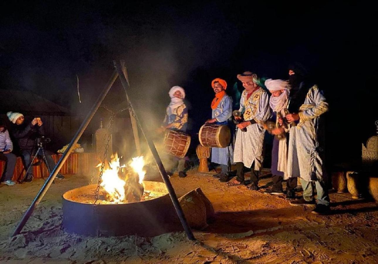 Desert Luxury Tented & Activities Hotel Adrouine Luaran gambar