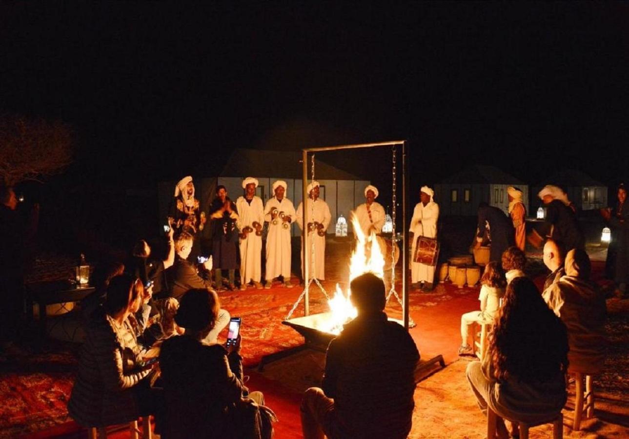 Desert Luxury Tented & Activities Hotel Adrouine Luaran gambar